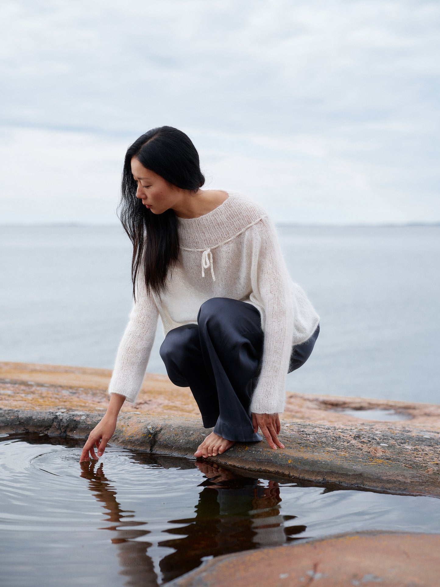 **NEW** Laine The Art of the Sea: 23 Knitwear Designs Inspired by the Moomins