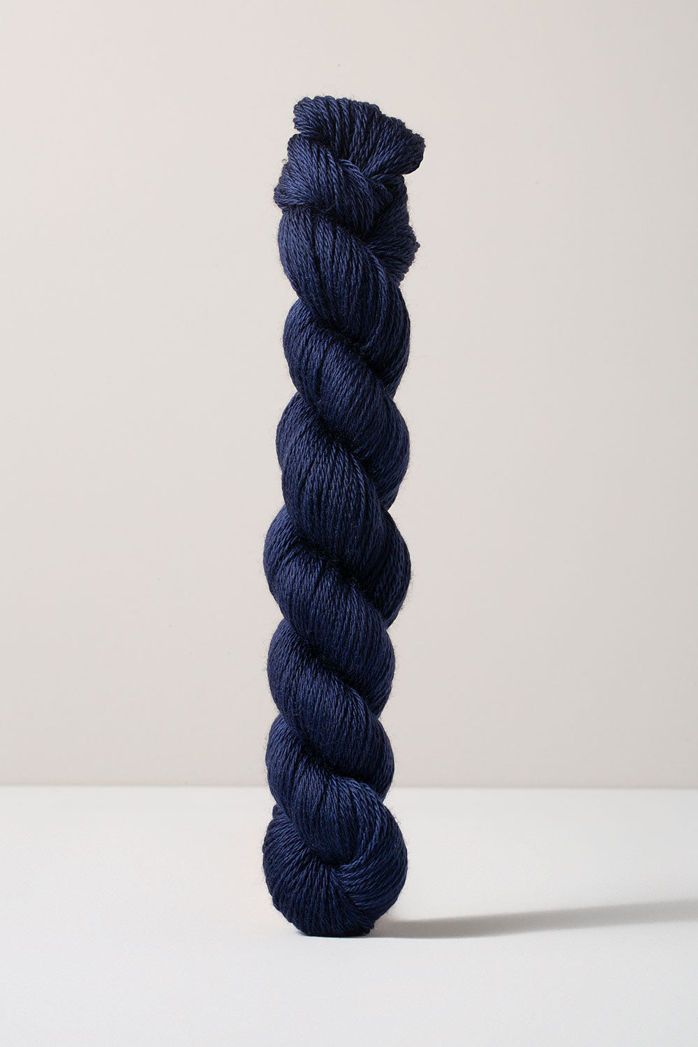 Urth Yarns 16 Fingering (16 Micron 100% Merino)