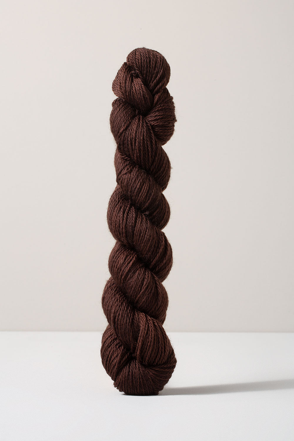 Urth Yarns 16 Fingering (16 Micron 100% Merino)