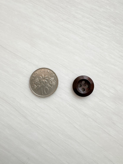 Assorted Buttons (Various Sizes)