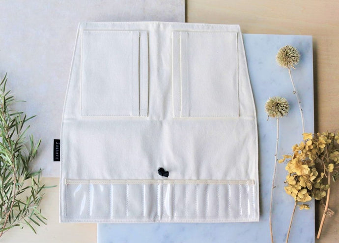 [59732] Seeknit Fabric Case Mini (Off-White)