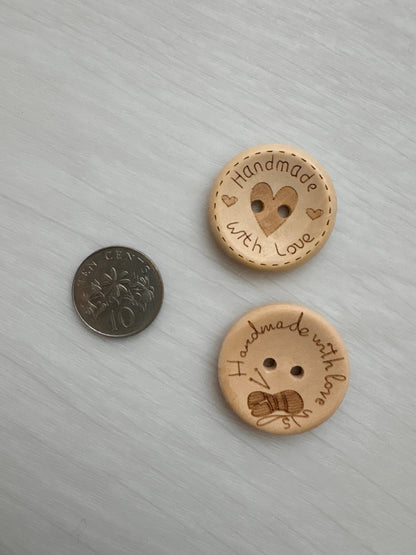 Assorted Buttons (Various Sizes)