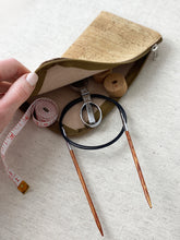 Load image into Gallery viewer, Allstitch Cork Notions Case - Natural