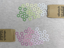 Load image into Gallery viewer, Allstitch Stitch Markers - Flower Rings (Set of 32)