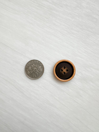Assorted Buttons (Various Sizes)