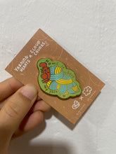 Load image into Gallery viewer, Yarning Hearts x Cloudchunks Sea Creatures Enamel Pins