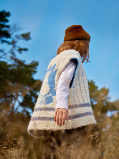 **NEW** Laine The Art of the Sea: 23 Knitwear Designs Inspired by the Moomins