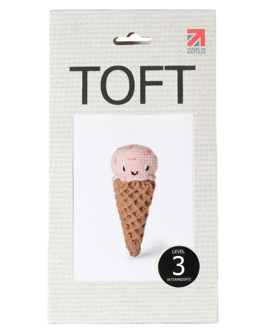 TOFT Strawberry Ice Cream Kit