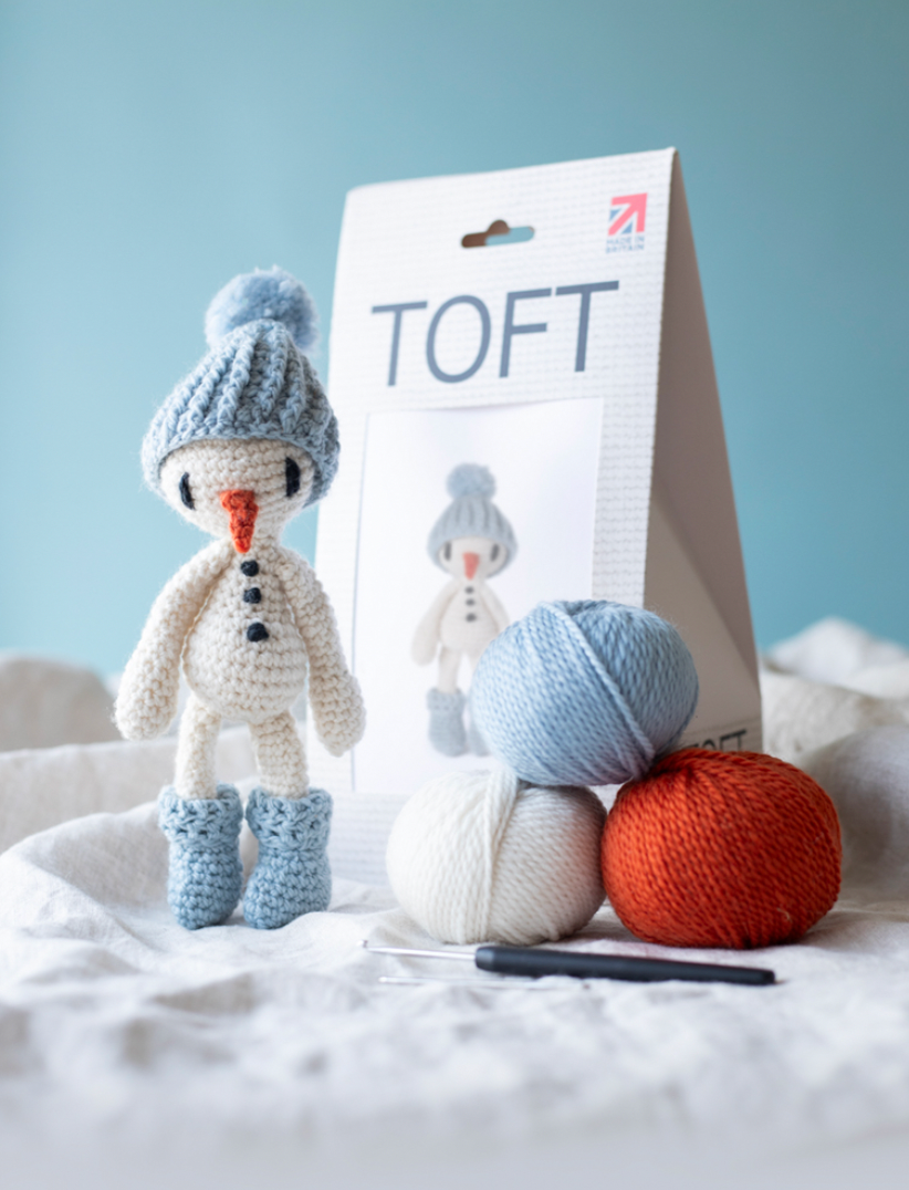 TOFT Snowman Kit (Christmas Edition)