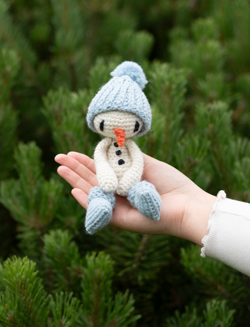 TOFT Snowman Kit (Christmas Edition)