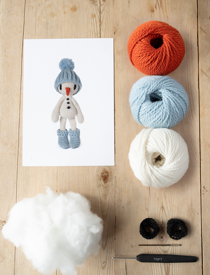 TOFT Snowman Kit (Christmas Edition)