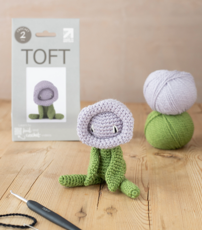 TOFT Mini Bluebell Flower Crochet Kit