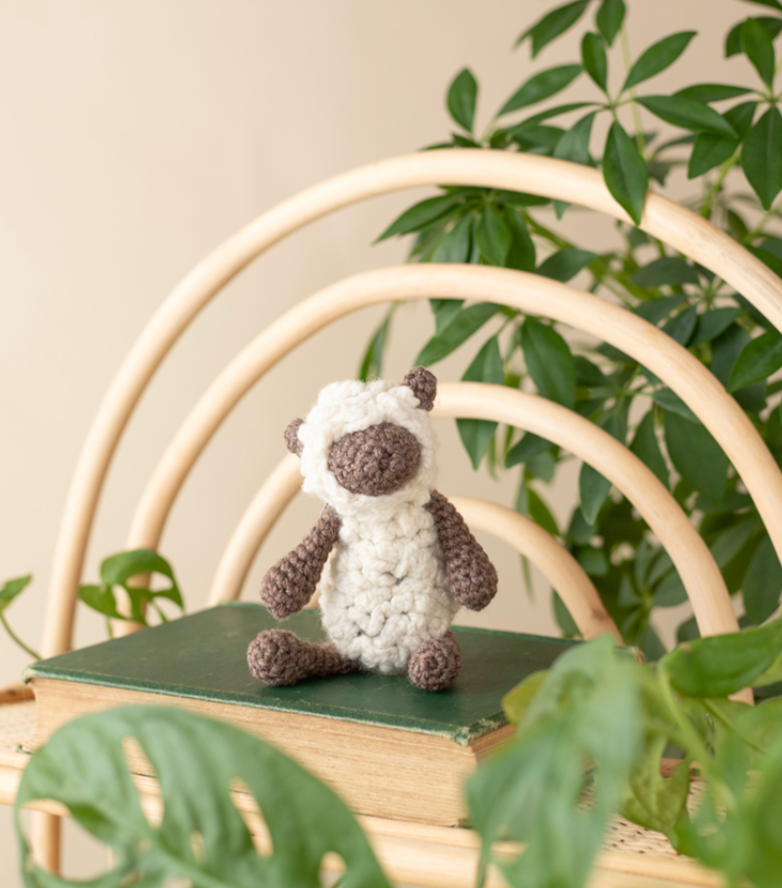 TOFT Mini Hank the Dorset Down Sheep Crochet Kit