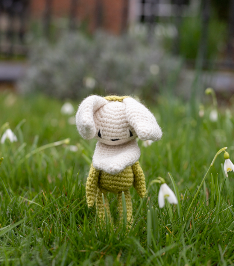 TOFT Mini Snowdrop Flower Crochet Kit