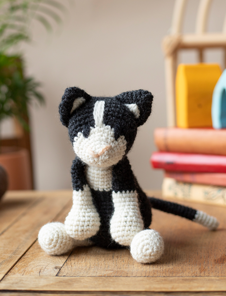 TOFT Paddy the Black and White Cat Crochet Kit