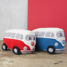 Load image into Gallery viewer, Hardicraft Crochet Kits -  RETRO VAN RED