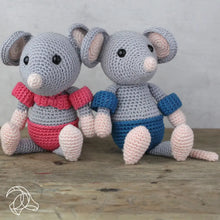Load image into Gallery viewer, Hardicraft Crochet Kits -  EDDY MOUSE