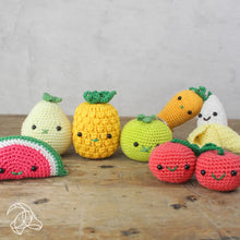 Load image into Gallery viewer, Hardicraft Crochet Kits - BAG HANGER PEAR