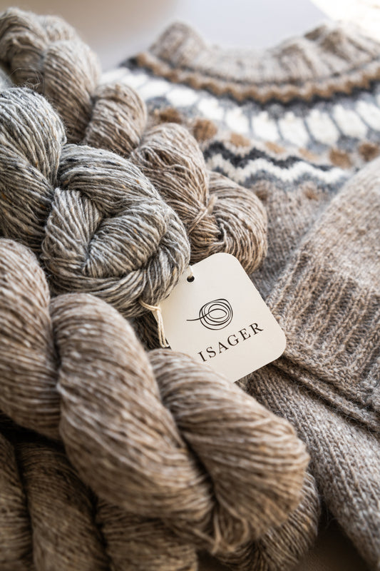 **NEW** ISAGER Tweed