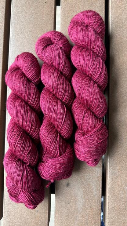 Nirani Luxe Yarns Fingering Yak