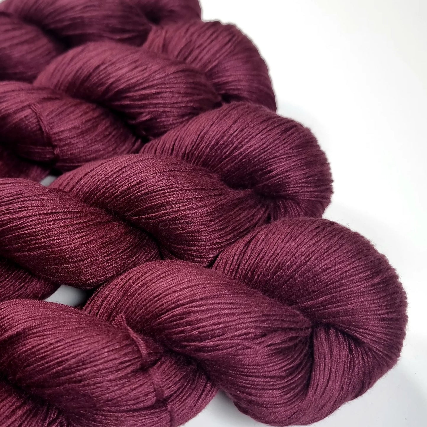 Absolutely Yarn Cozy Mulberry - 95% Mulberry Silk 5% Cotton