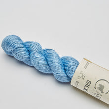 Load image into Gallery viewer, Cardiff Cashmere Silka 8 Yarn