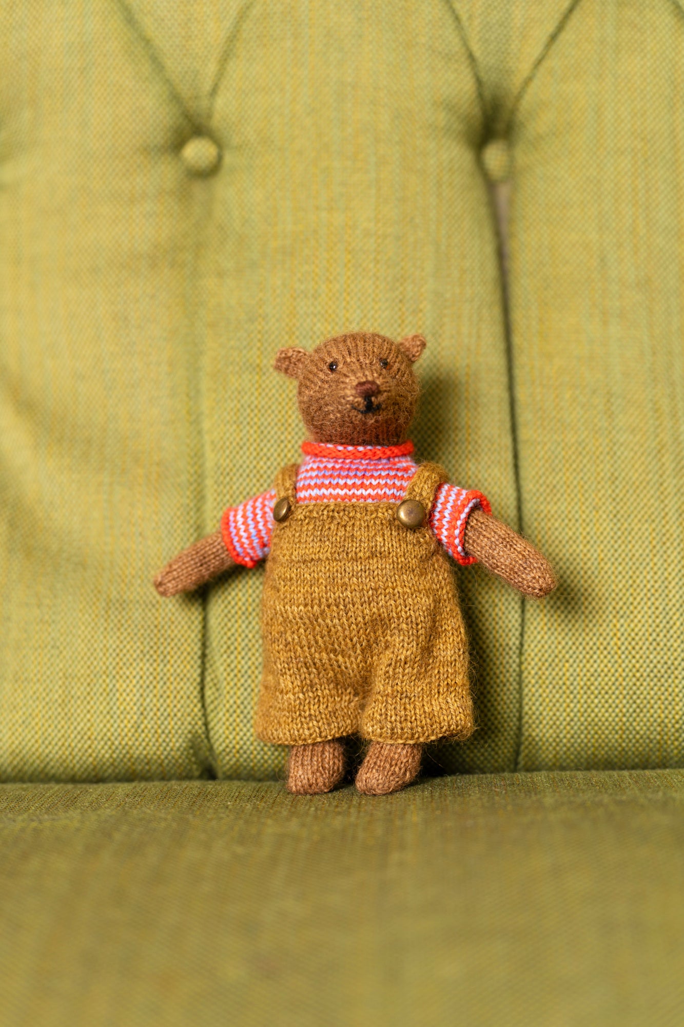 **NEW** Laine Chez Myrtil: MOre Seamless Friends to Knit and Love
