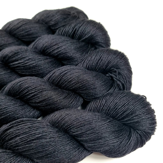 Absolutely Yarn Cozy Mulberry - 95% Mulberry Silk 5% Cotton