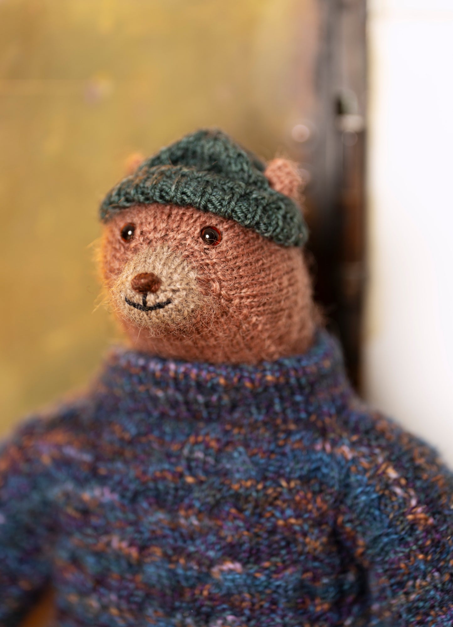 **NEW** Laine Chez Myrtil: MOre Seamless Friends to Knit and Love