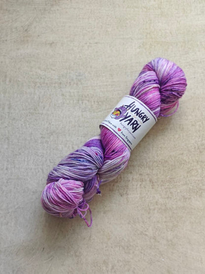 Hungry for Yarn (Singapore Hand-Dyed Yarn) - Super Soft Merino