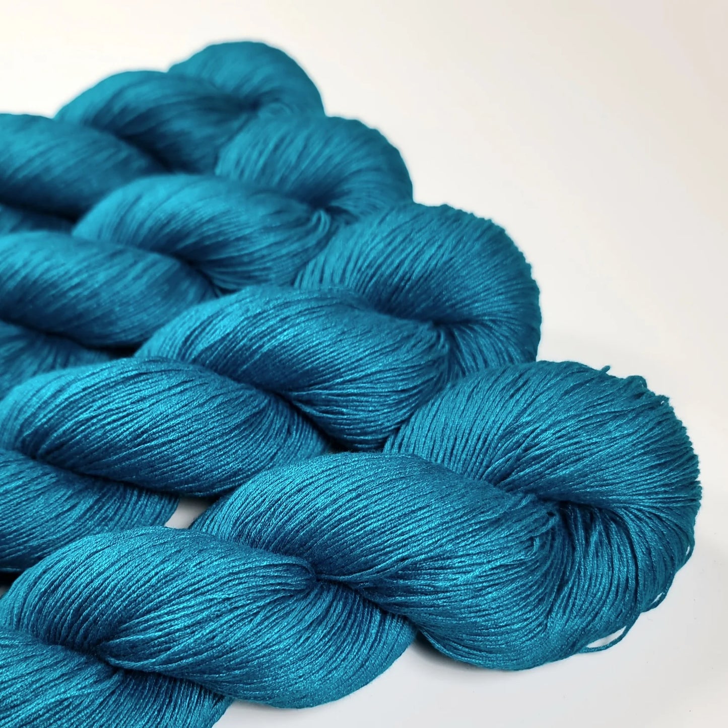 Absolutely Yarn Cozy Mulberry - 95% Mulberry Silk 5% Cotton