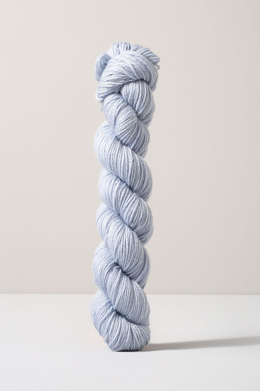 Urth Yarns 16 Fingering (16 Micron 100% Merino)