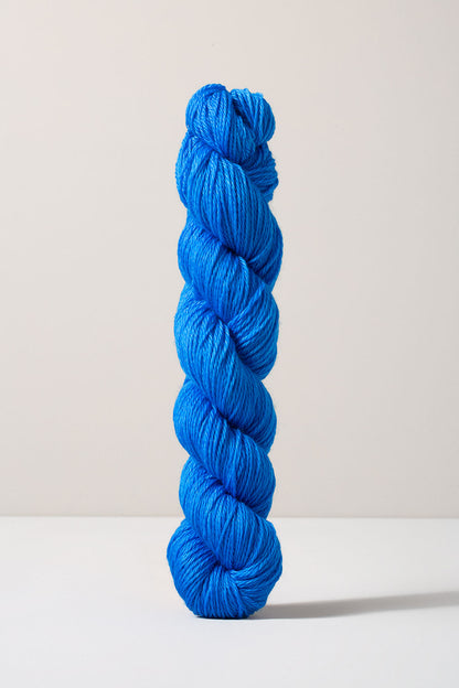 Urth Yarns 16 Fingering (16 Micron 100% Merino)