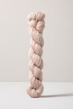 Load image into Gallery viewer, Urth Yarns 16 Fingering (16 Micron 100% Merino)