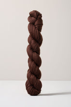 Load image into Gallery viewer, Urth Yarns 16 Fingering (16 Micron 100% Merino)