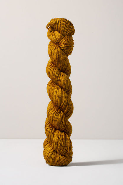 Urth Yarns 16 Fingering (16 Micron 100% Merino)