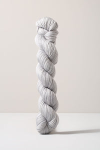 Urth Yarns 16 Fingering (16 Micron 100% Merino)