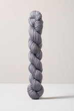 Load image into Gallery viewer, Urth Yarns 16 Fingering (16 Micron 100% Merino)