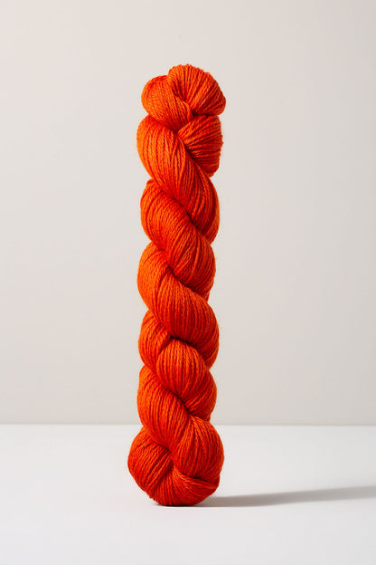 Urth Yarns 16 Fingering (16 Micron 100% Merino)