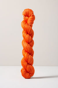 Urth Yarns 16 Fingering (16 Micron 100% Merino)