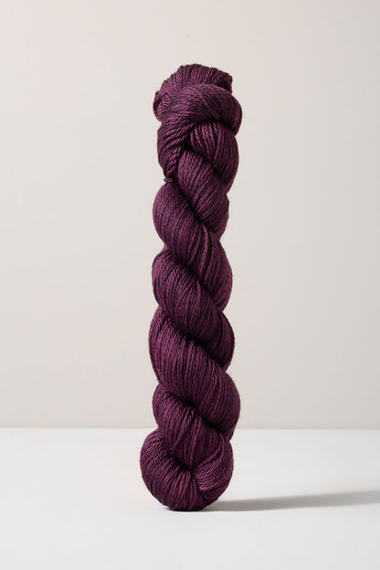 Urth Yarns 16 Fingering (16 Micron 100% Merino)