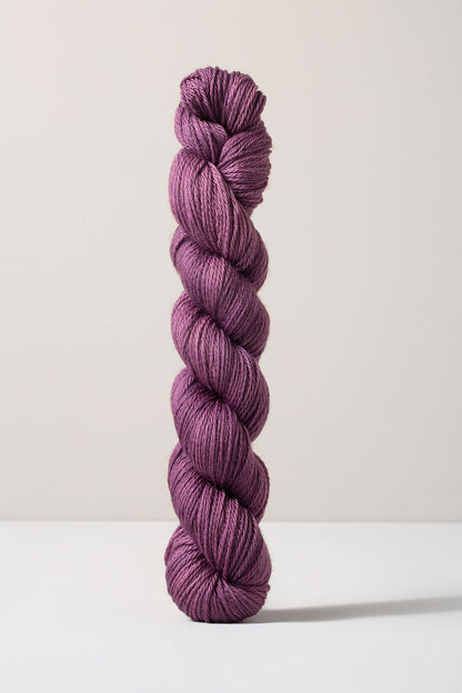 Urth Yarns 16 Fingering (16 Micron 100% Merino)