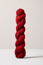 Load image into Gallery viewer, Urth Yarns 16 Fingering (16 Micron 100% Merino)