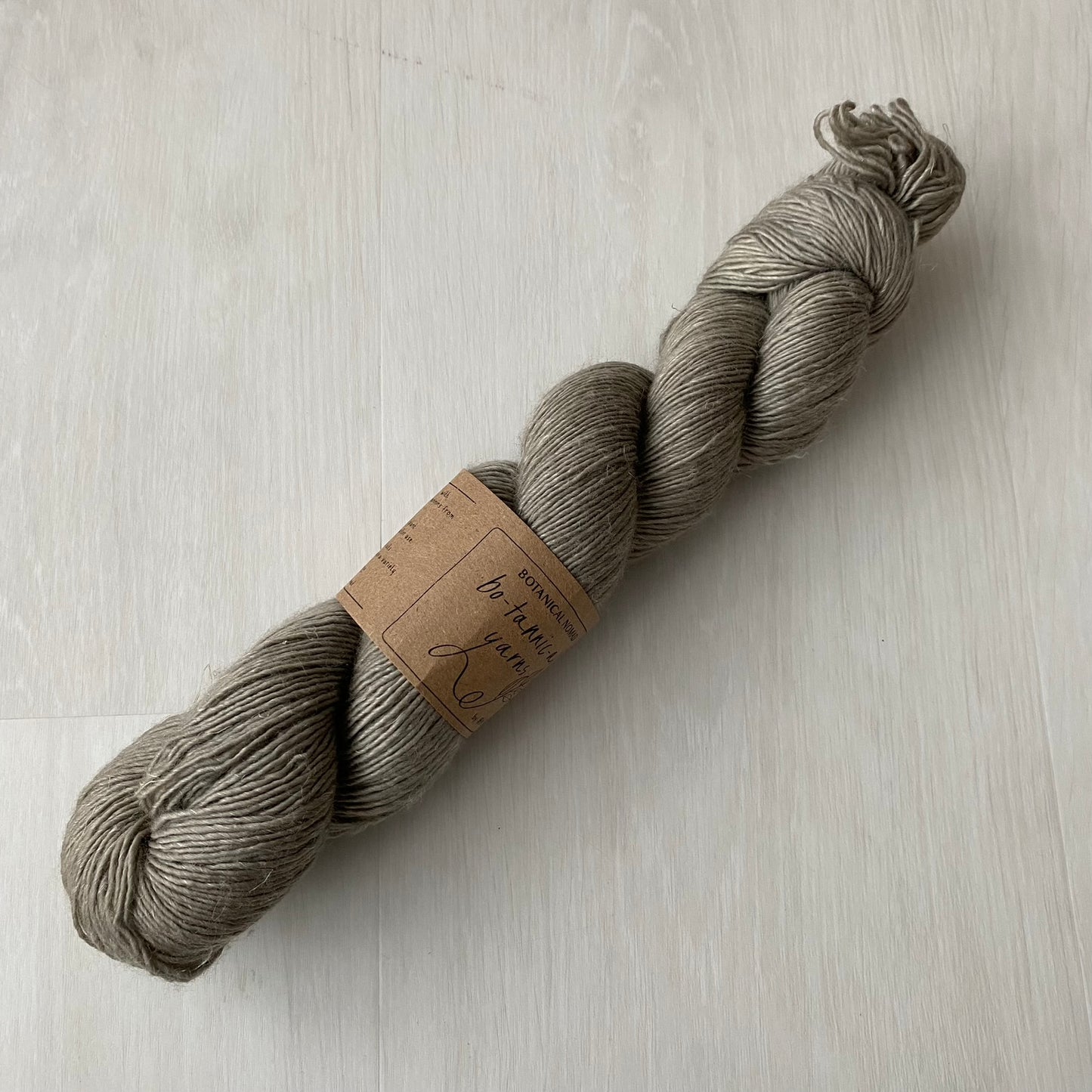 Botanical Nomad – bo-tannic-al Merino Linen Singles