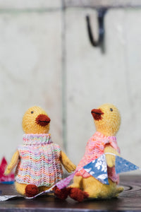 Mouche & Friends: Seamless Toys to Knit and Love by Cinthia Vallet