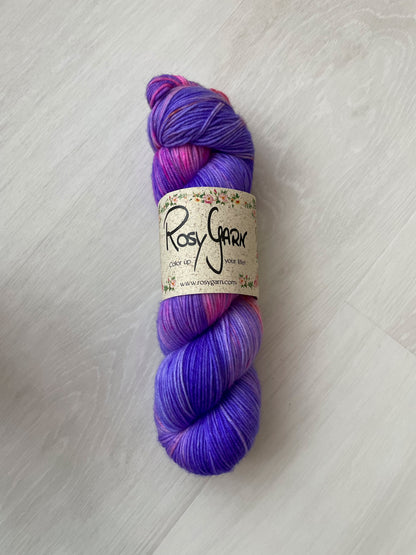 Rosy Yarn Hand-Dyed - Cozy