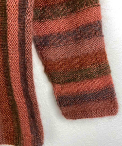 Isager Knit Patterns - Throughout the Year Blouse by Marianne Isager