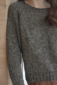Isager Knit Patterns - YO (Yarn Over) Raglan Blouse by Helga Isager