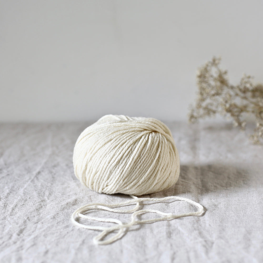 [FOR PREORDER] De Rerum Natura Penelope