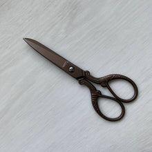Load image into Gallery viewer, Assorted Scissors